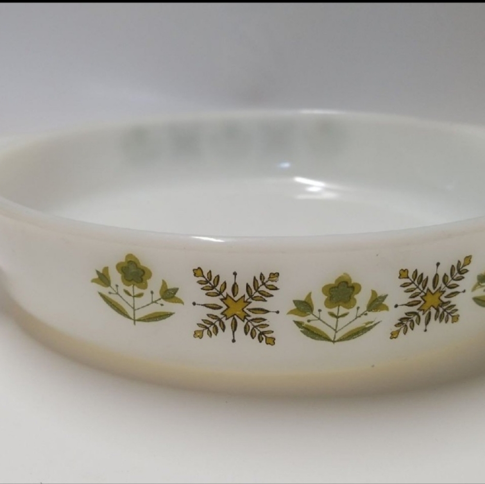 Meadow Green pattern Fire King Anchor Hocking 9" casserole. #429 Made in USA.